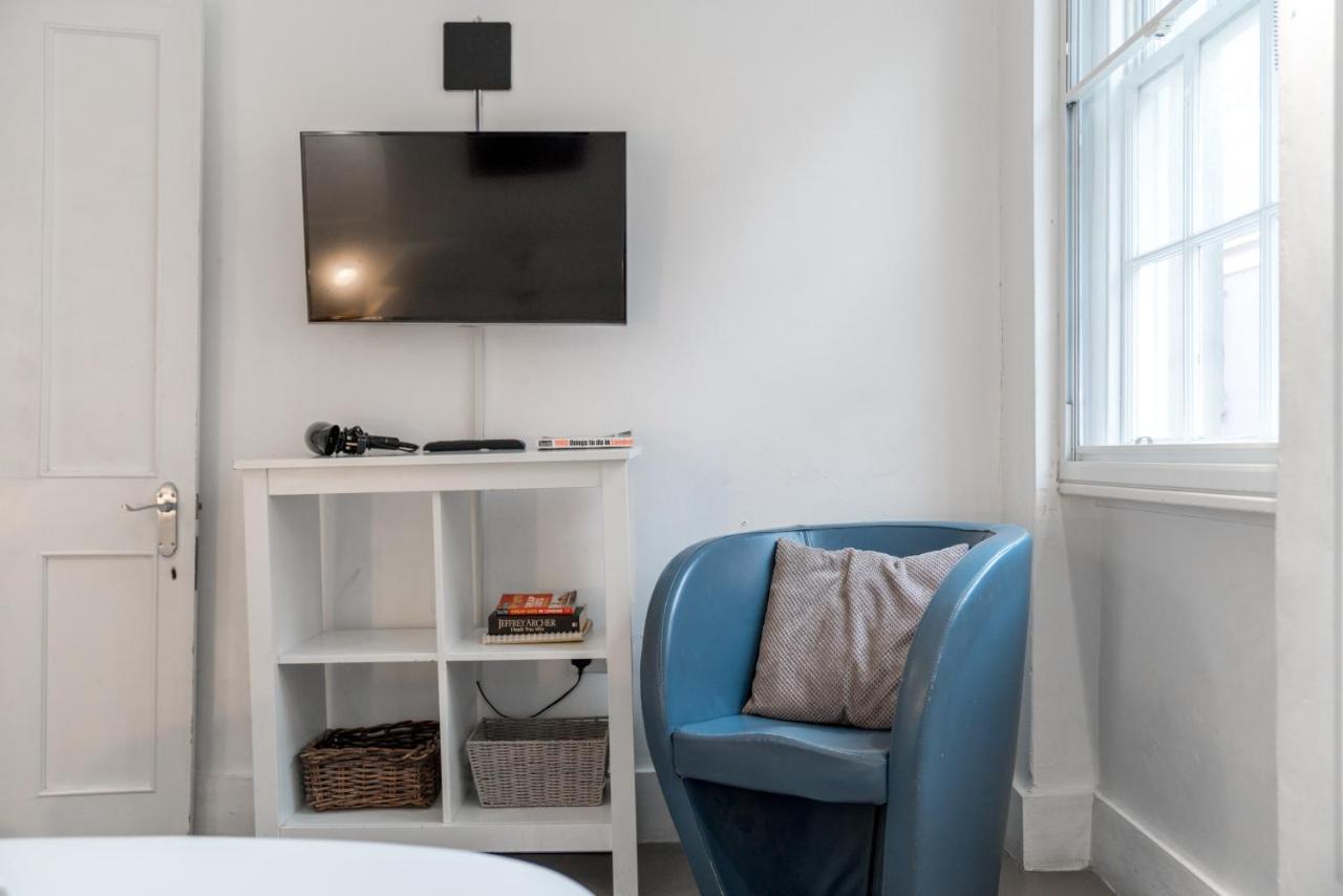 Trendy Apartment In Central Soho - Piccadilly Londen Buitenkant foto